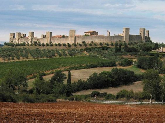 Monteriggioni mura