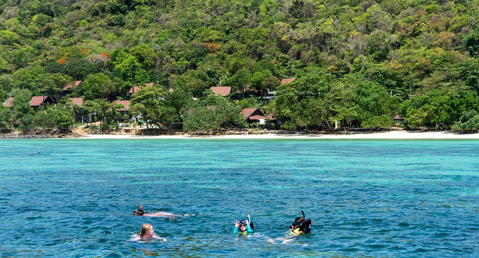 phi phi island