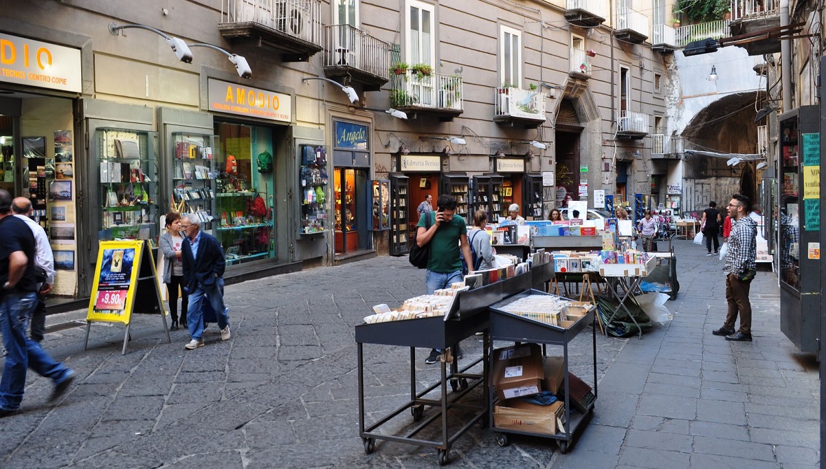 napoli, i luoghi della serie tv l'amica geniale