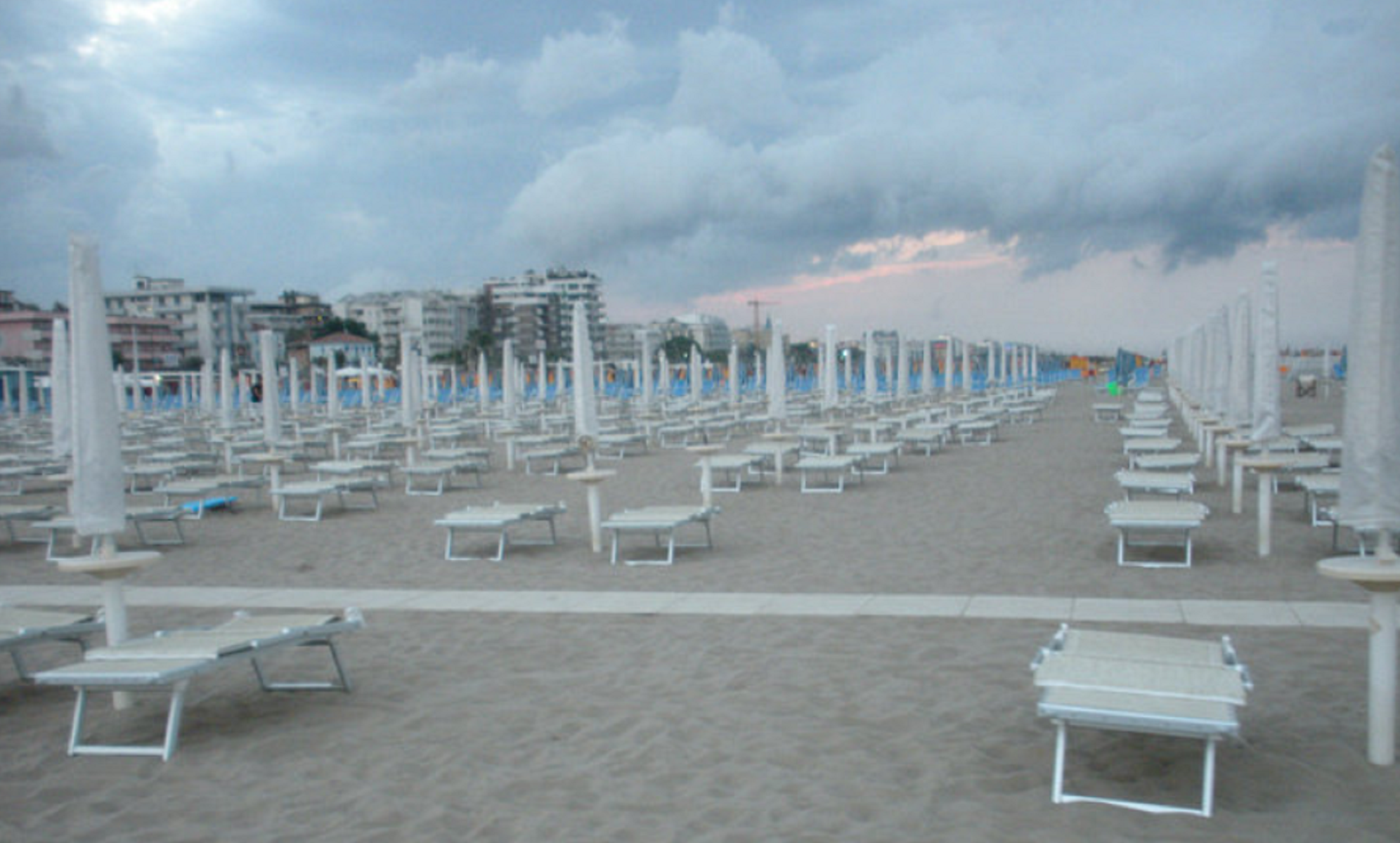 Meteo, pioggia e temperature in calo al sud