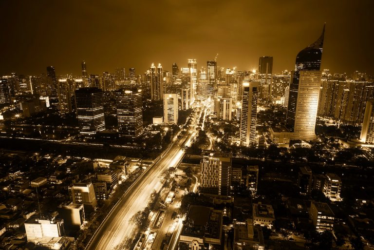 Prima metropolitana Giacarta