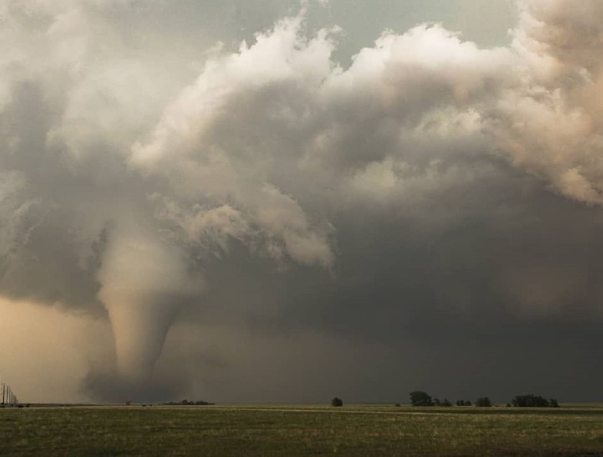Tornado tour