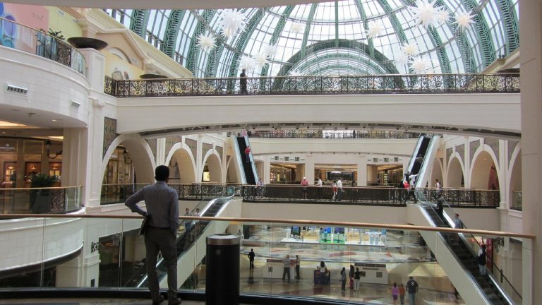 Shopping a Dubai: cosa comprare nella città emirata