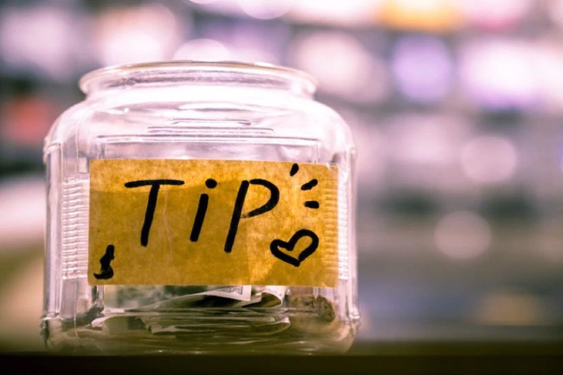 Come risparmiare per i propri viaggi: i consigli