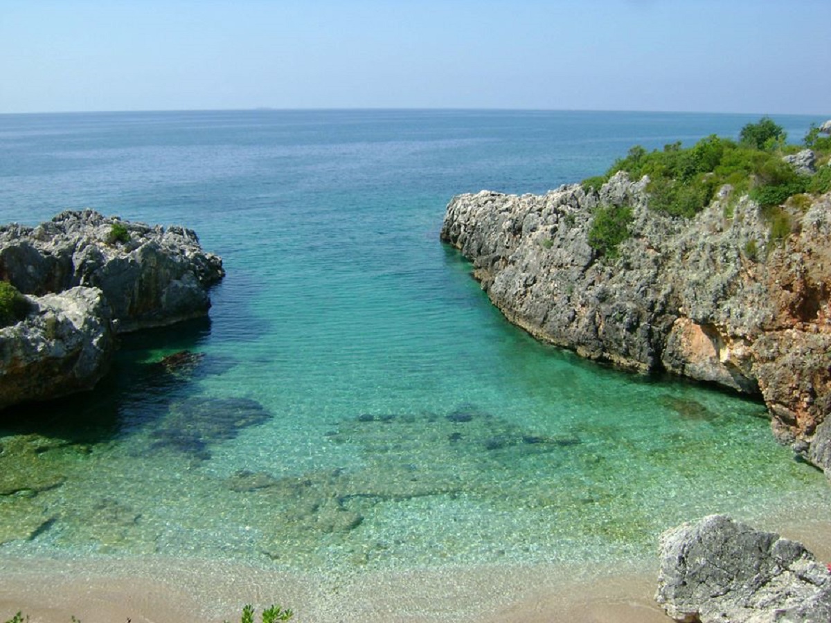 spiaggia valona