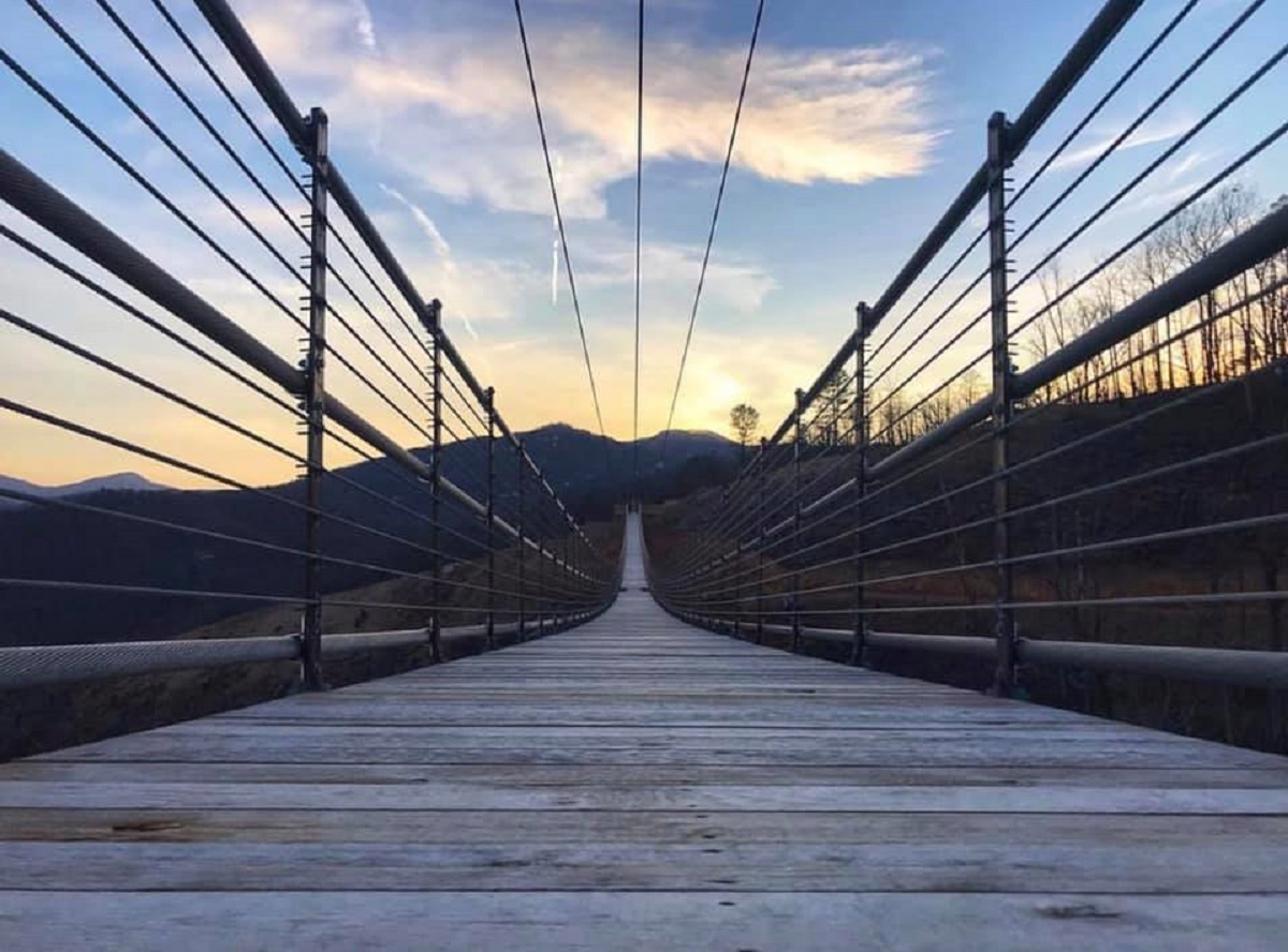 usa ponte pedonale sospeso più lungo