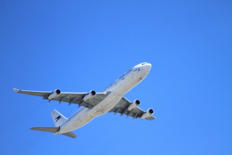 Cosa fare quando si perde un volo: consigli utili