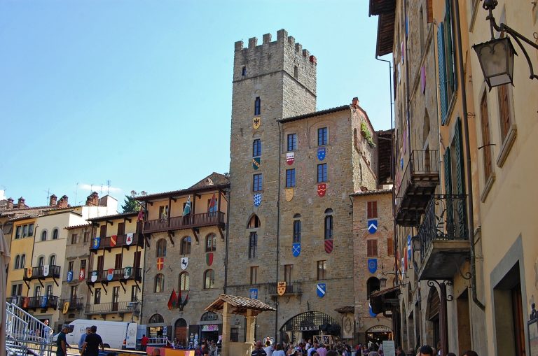 arezzo cosa vedere in 2 giorni