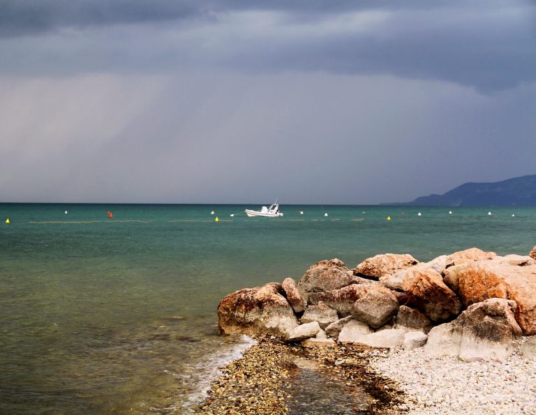lago di garda spiagge attrezzate