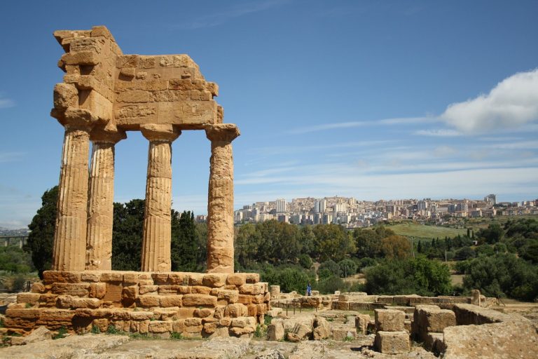 Agrigento cosa vedere di sera