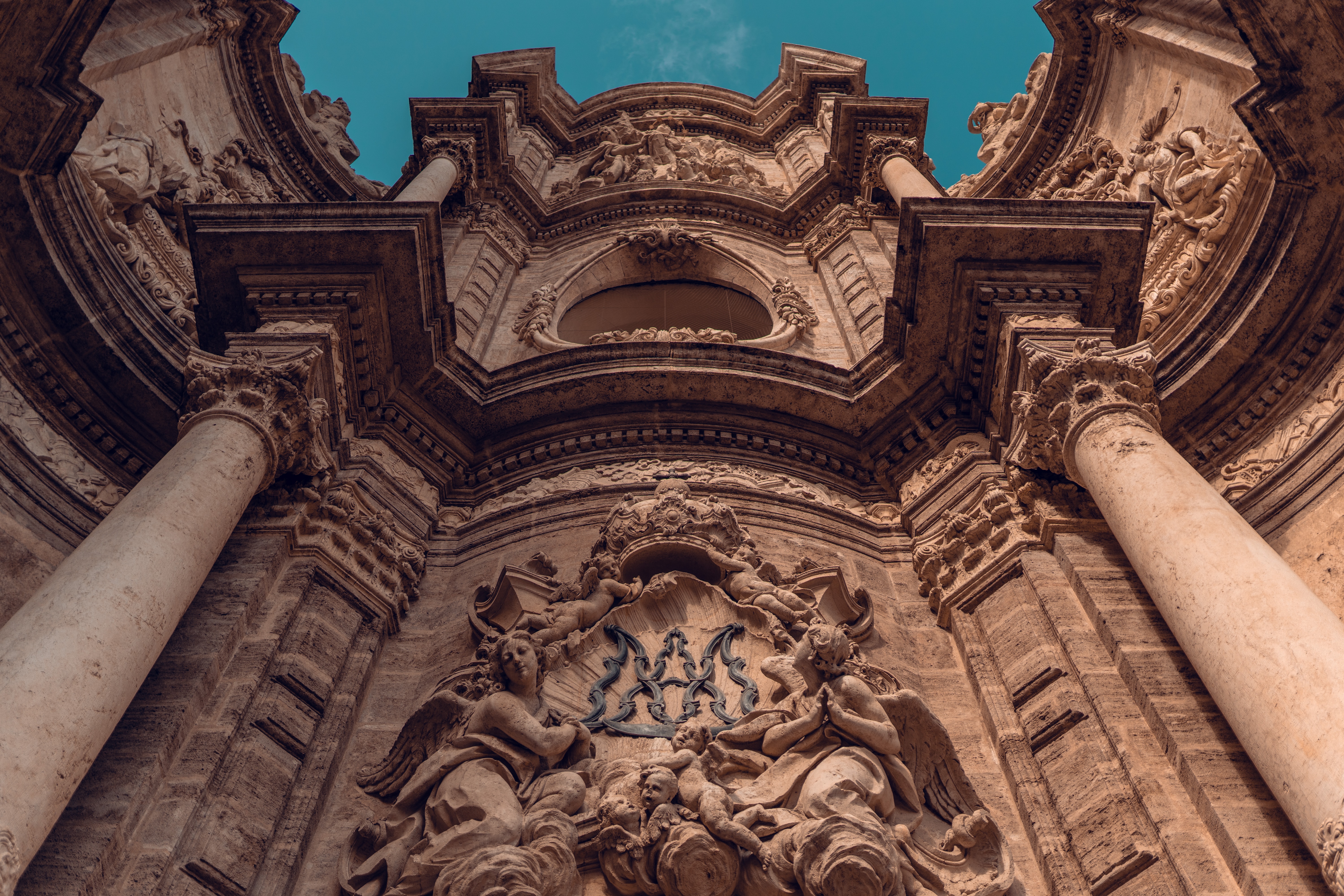 daniel prado cbgmns5ufzs unsplash