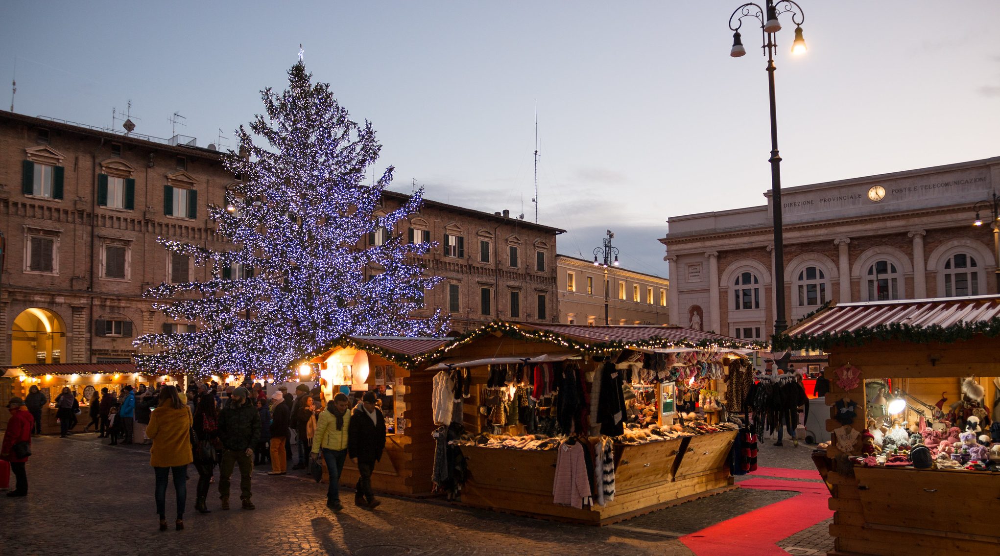 mercatini di natale pesaro e urbino