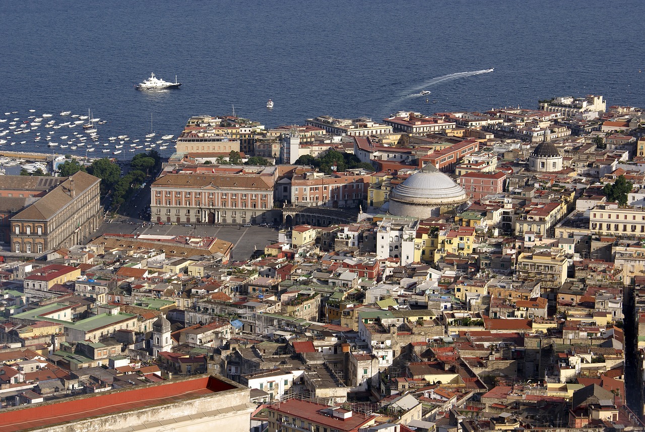 piazza pebliscito