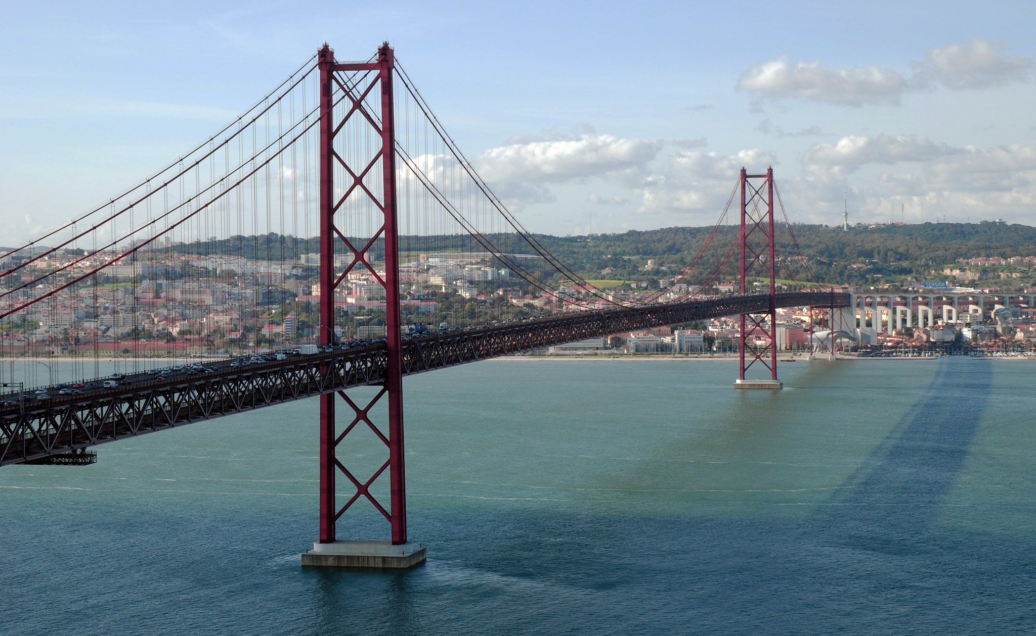 Ponte 25 de Abril
