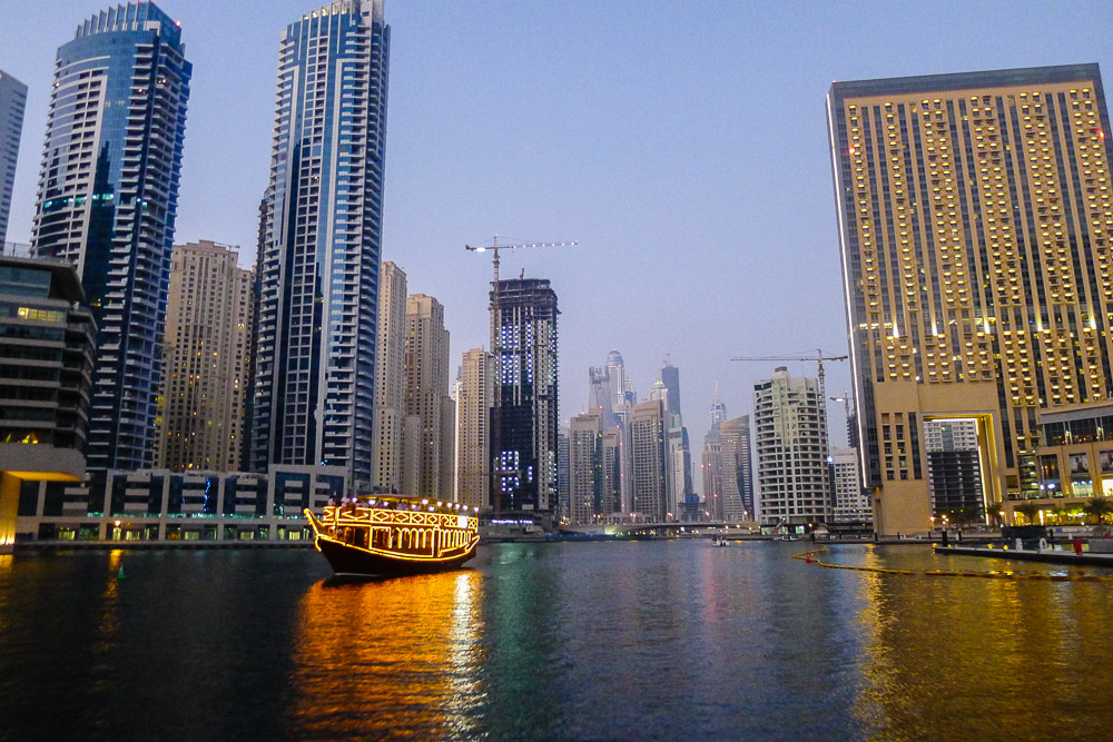 suite galleggiante dubai