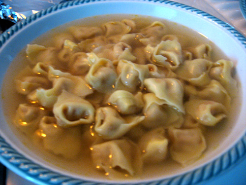 tortellini in brodo