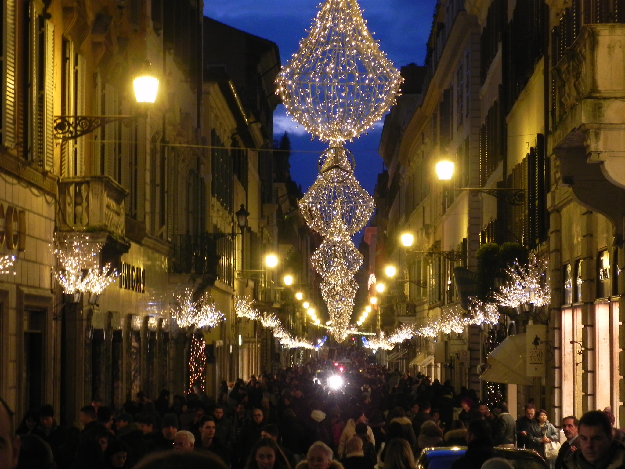 Cena con delitto per Capodanno 2020 a Roma