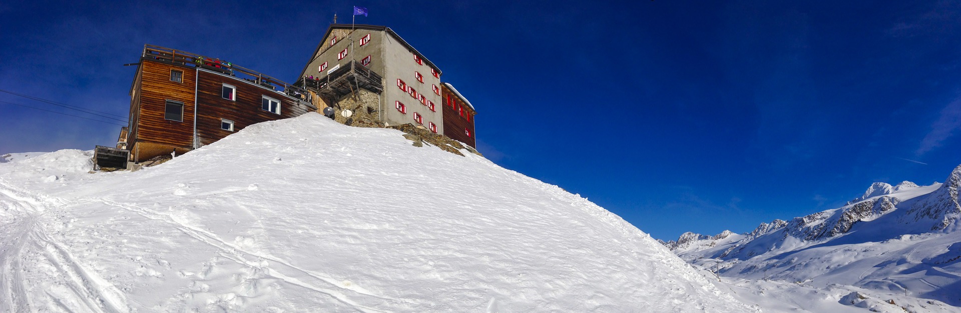 Piste da sci aperte in Val Senales