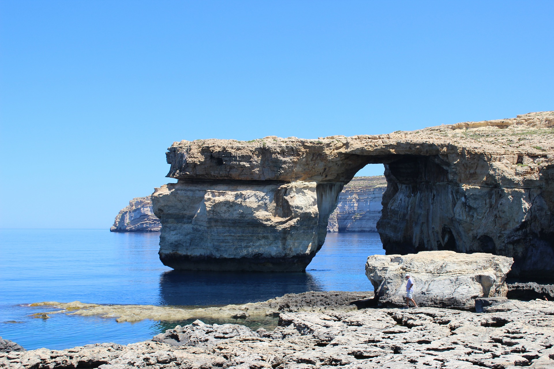 azure window 277351 1920