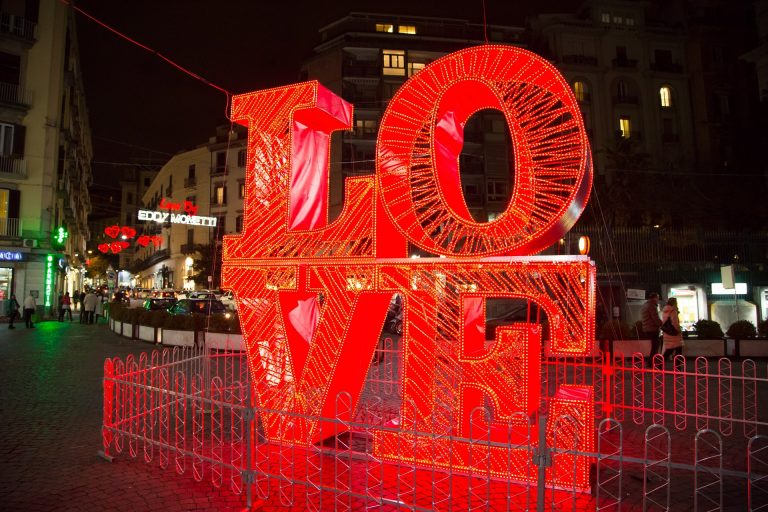 love 1230425 1920