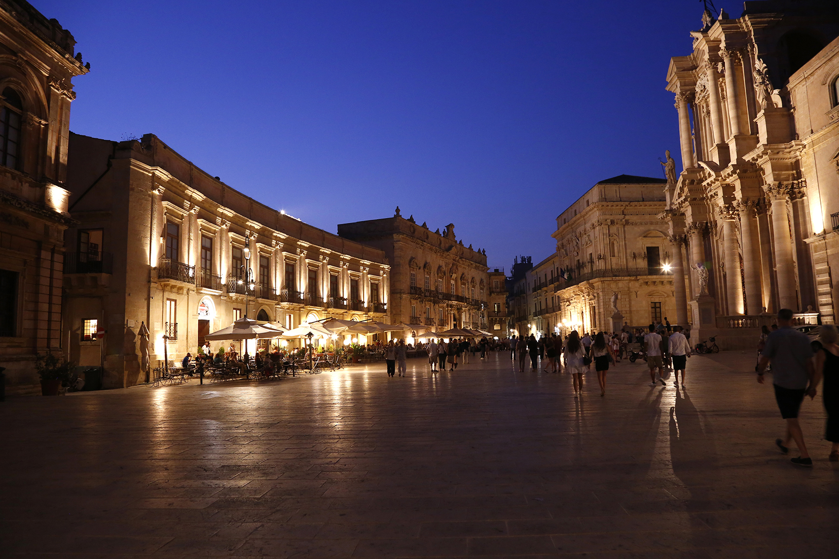 Siracusa cosa vedere di sera