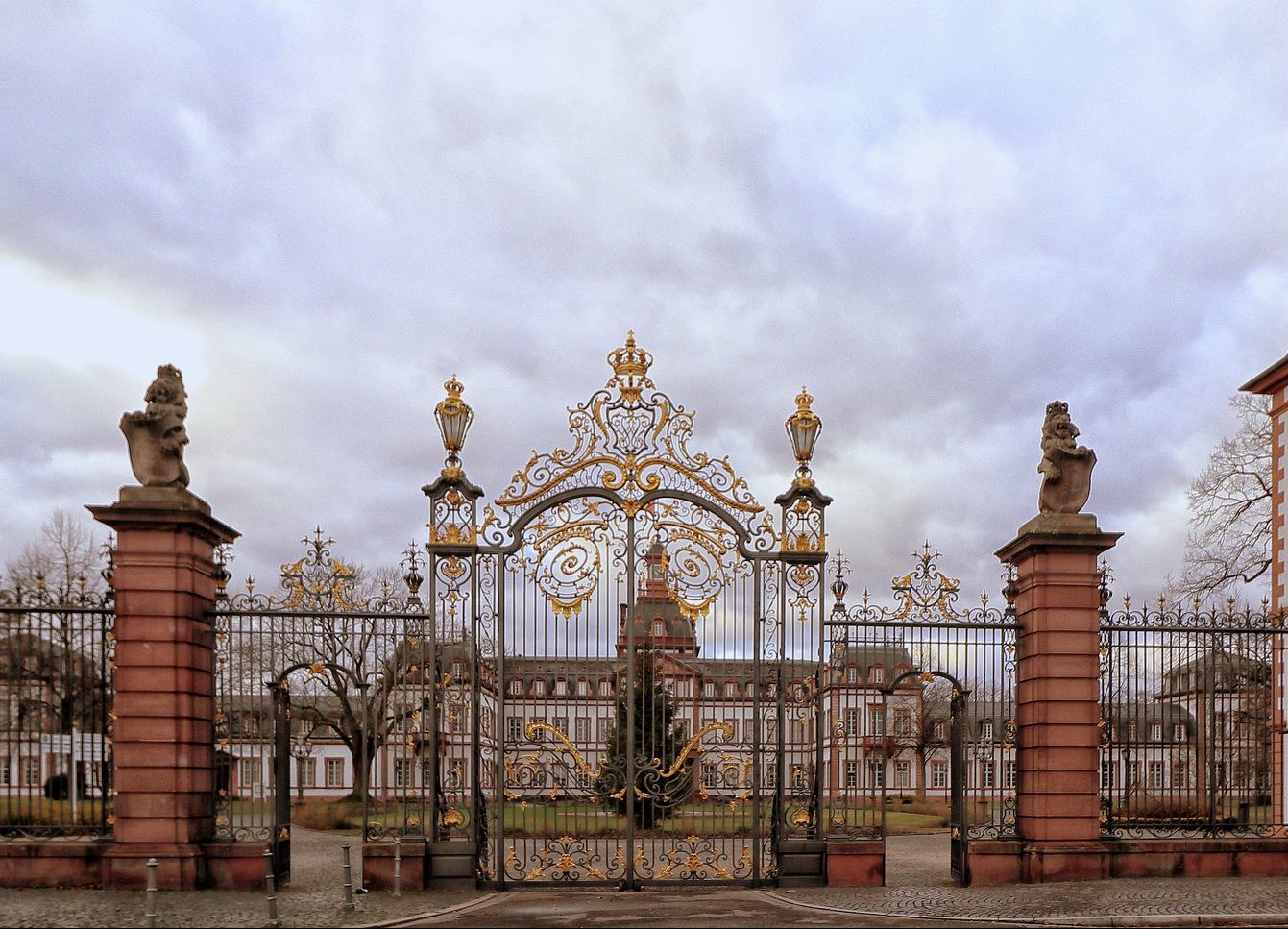 Schloss Philippsruhe