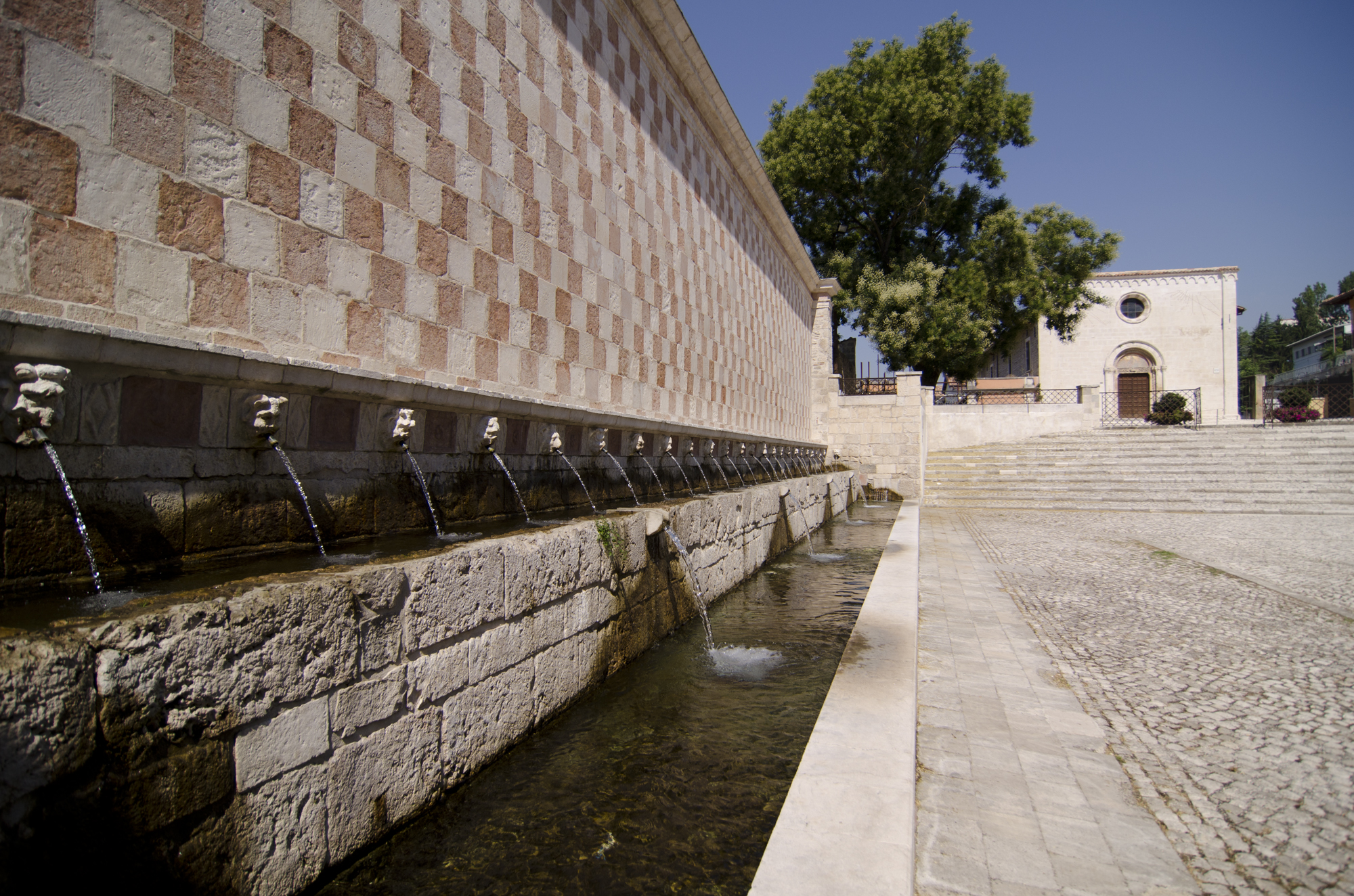 fontana l'aquila