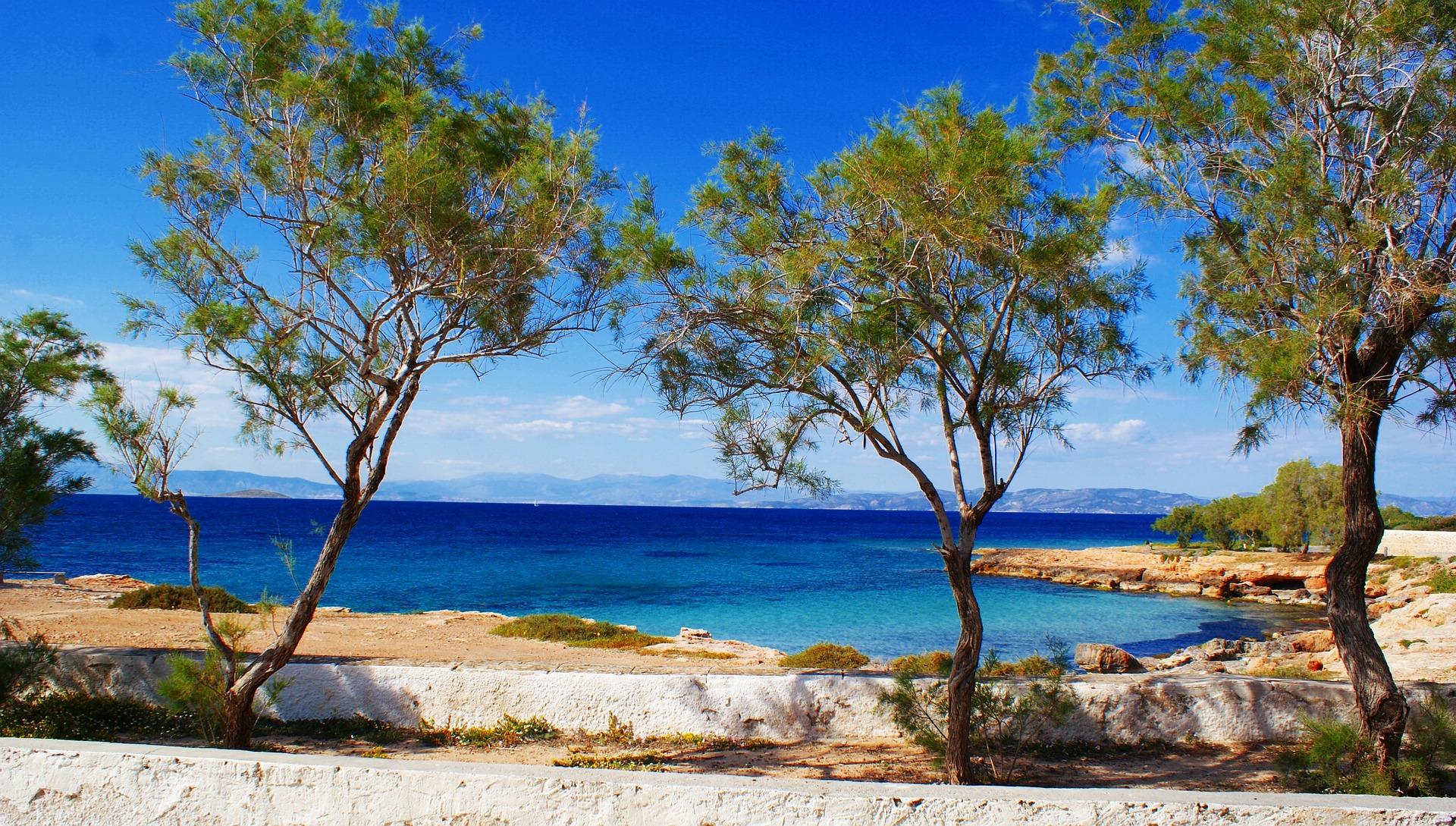 Isole Saroniche come arrivare, spiagge e cosa vedere