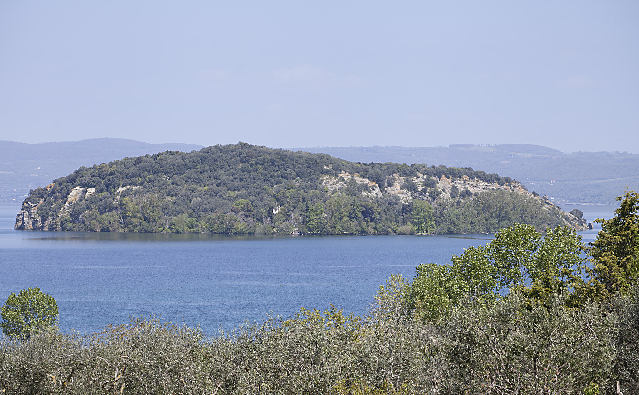 Isola Martana