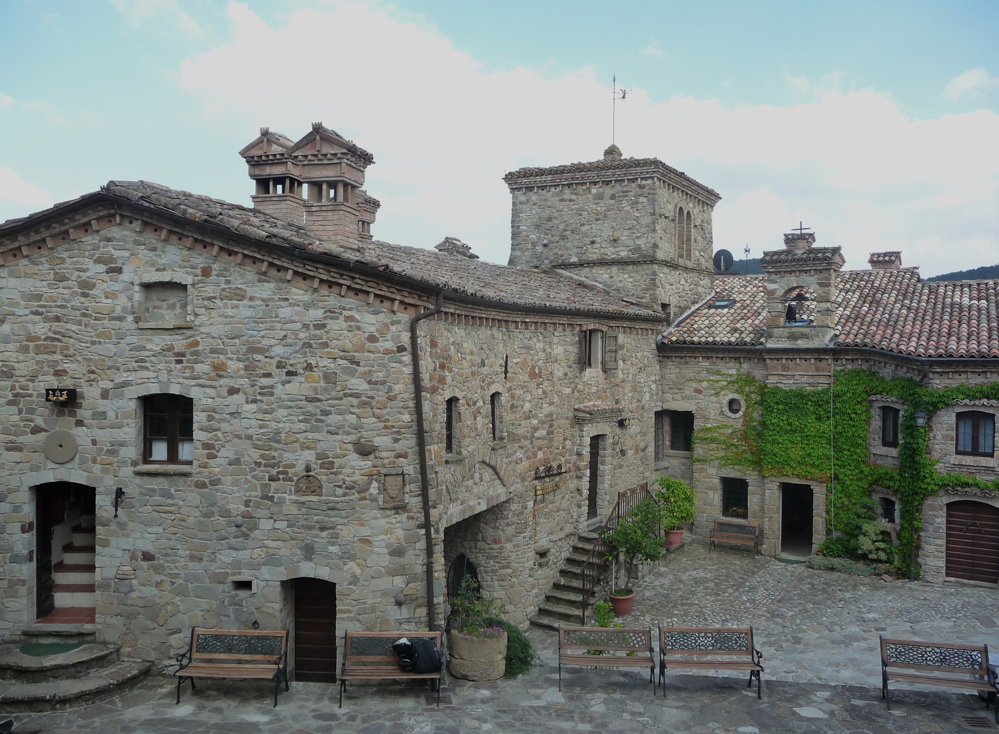 canossa