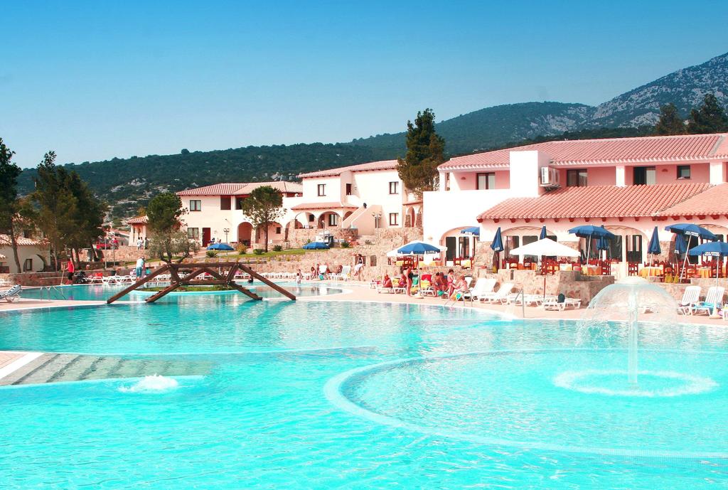 Cala Gonone Beach Village