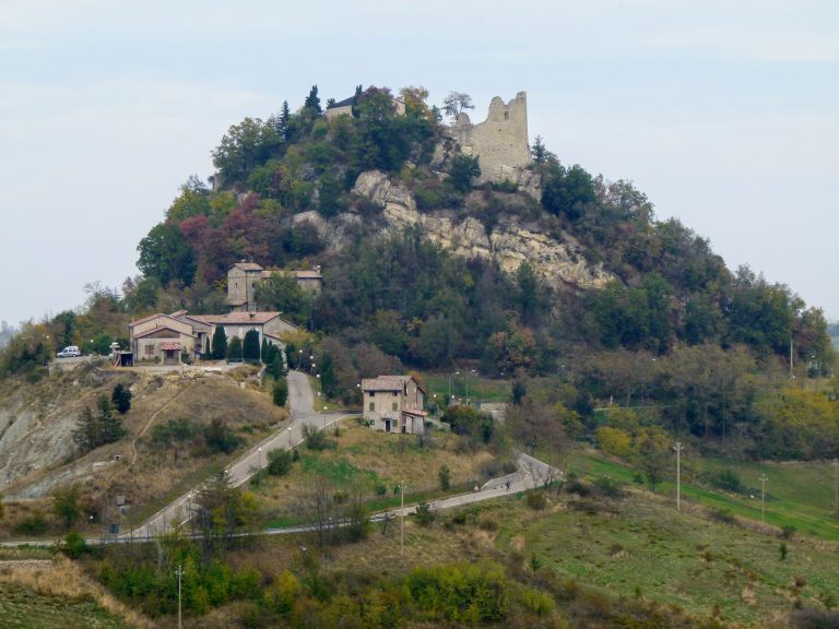 castello di canossa storia
