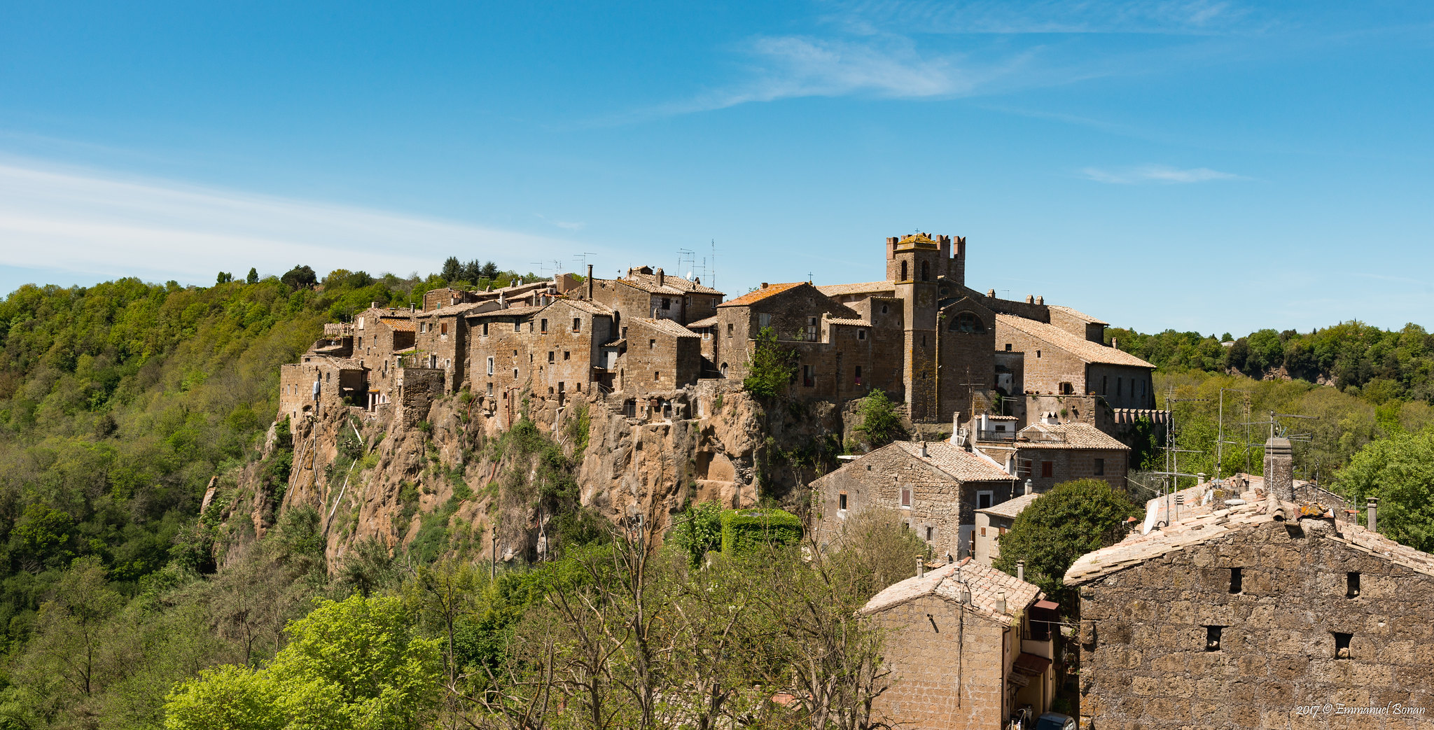calcata vecchia storia e cosa vedere