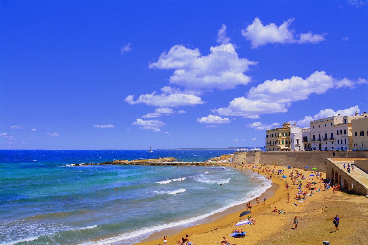 Regole per le spiagge libere estate 2020