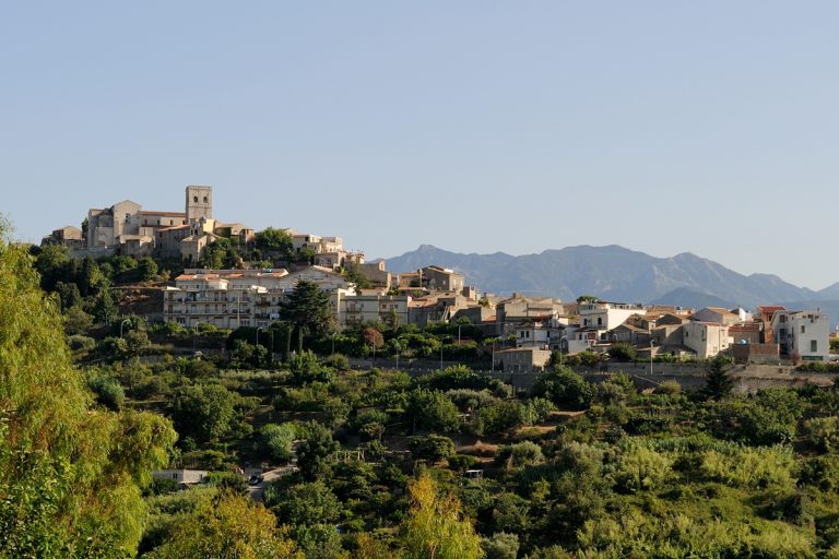 castello di roccavaldina messina