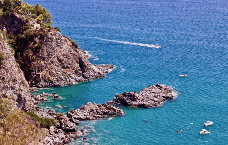 copanello di staletti spiaggia