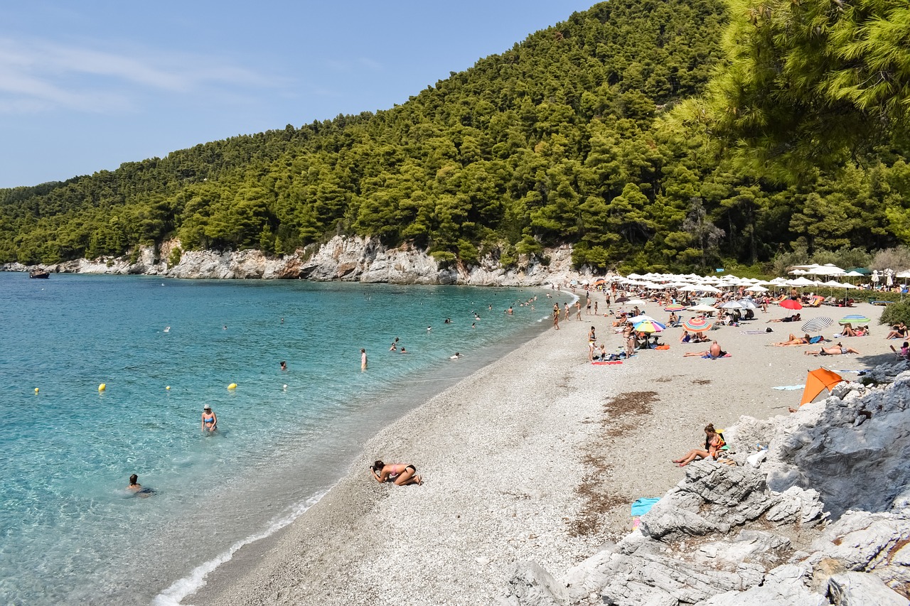 skopelos spiagge attrezzate