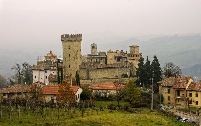 storia del castello di vigoleno