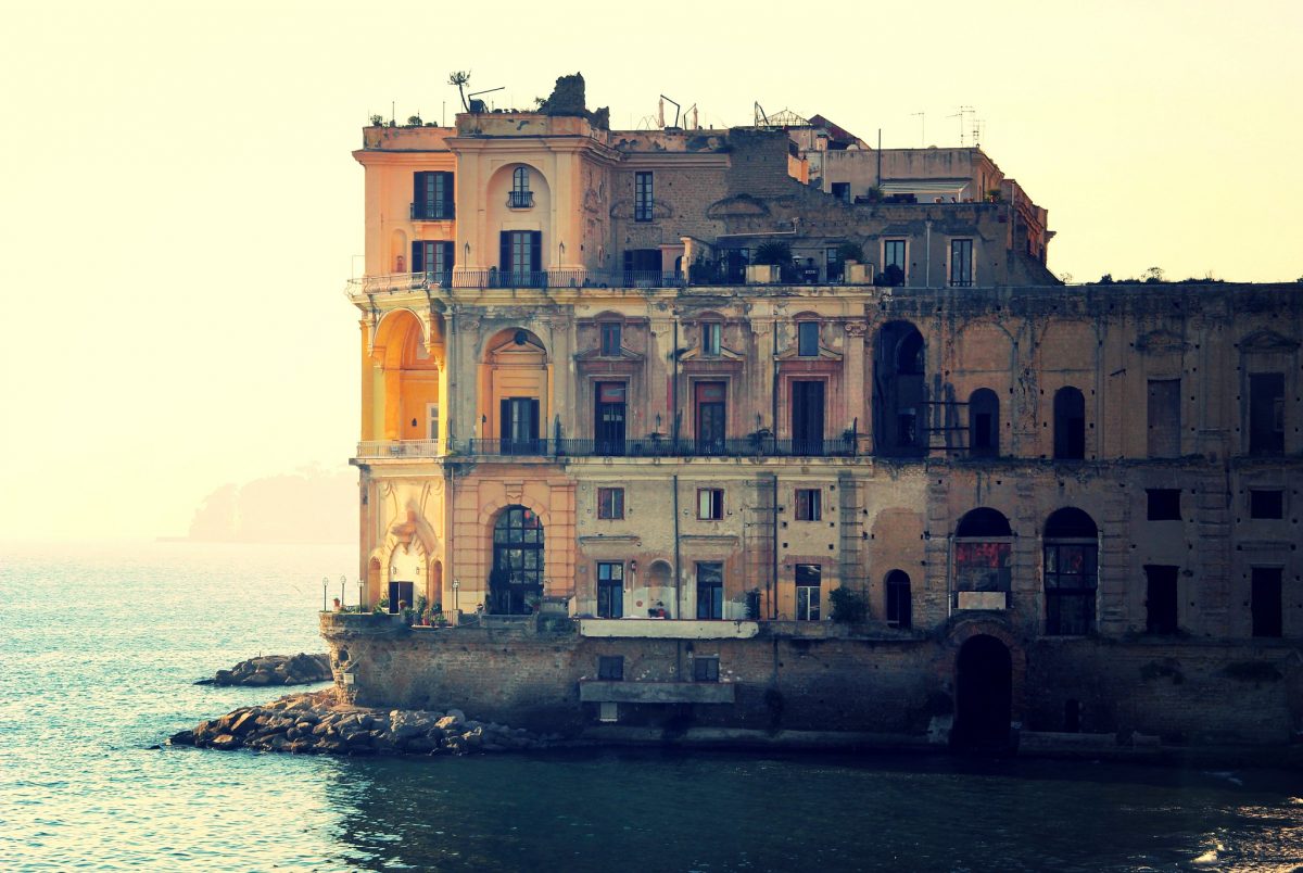 palazzo donn'anna