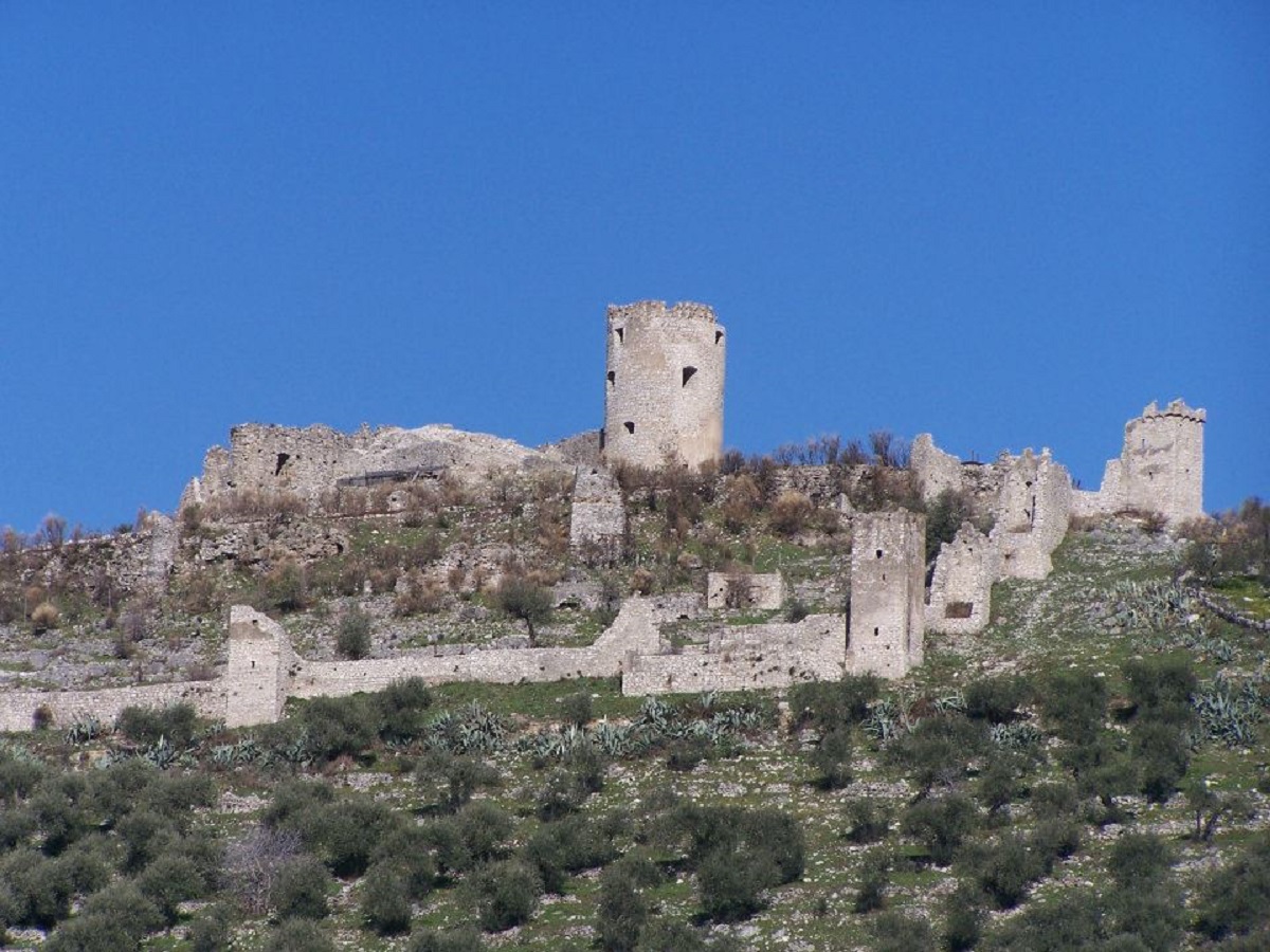 avella
