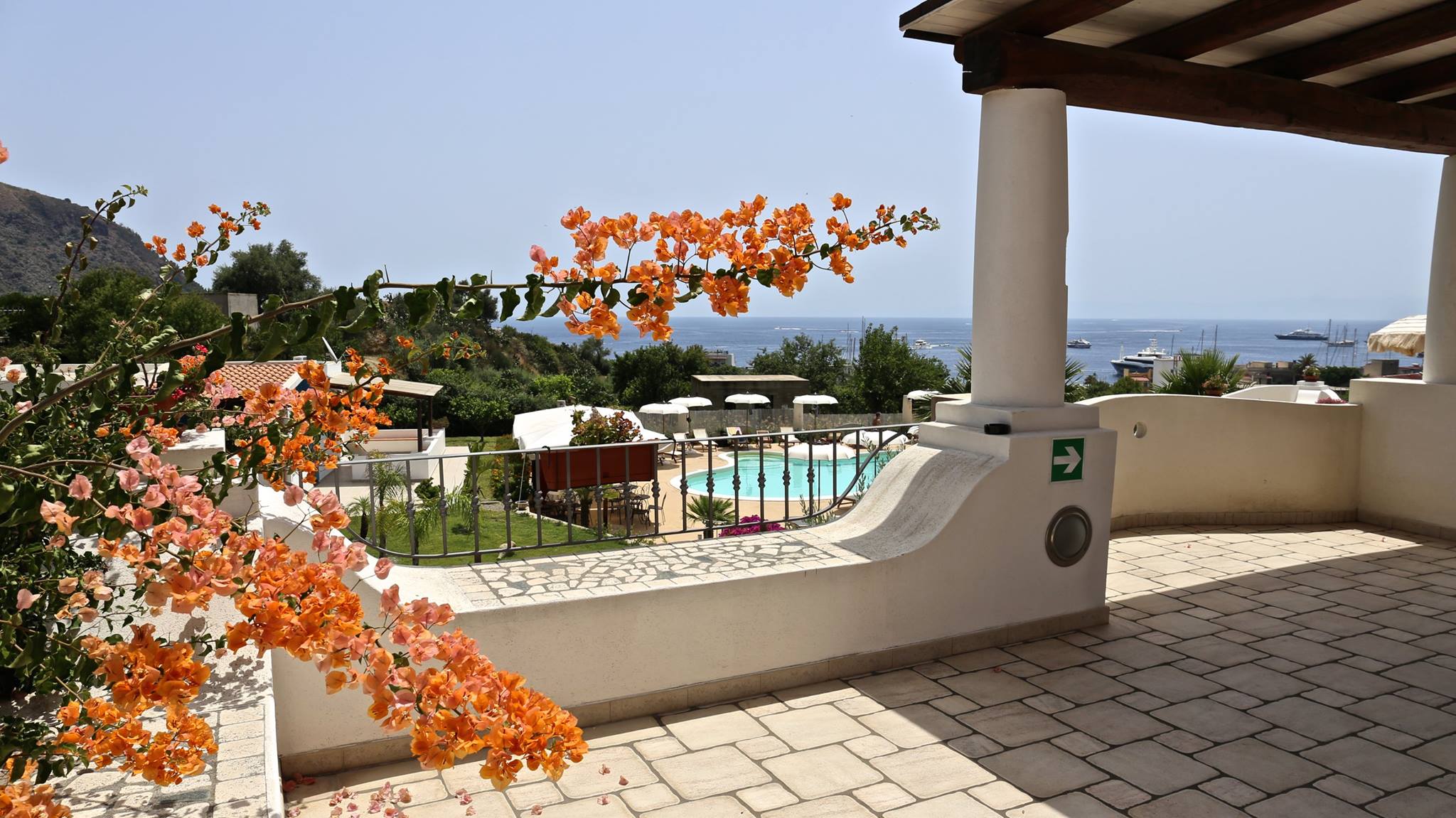 Hotel Bougainville