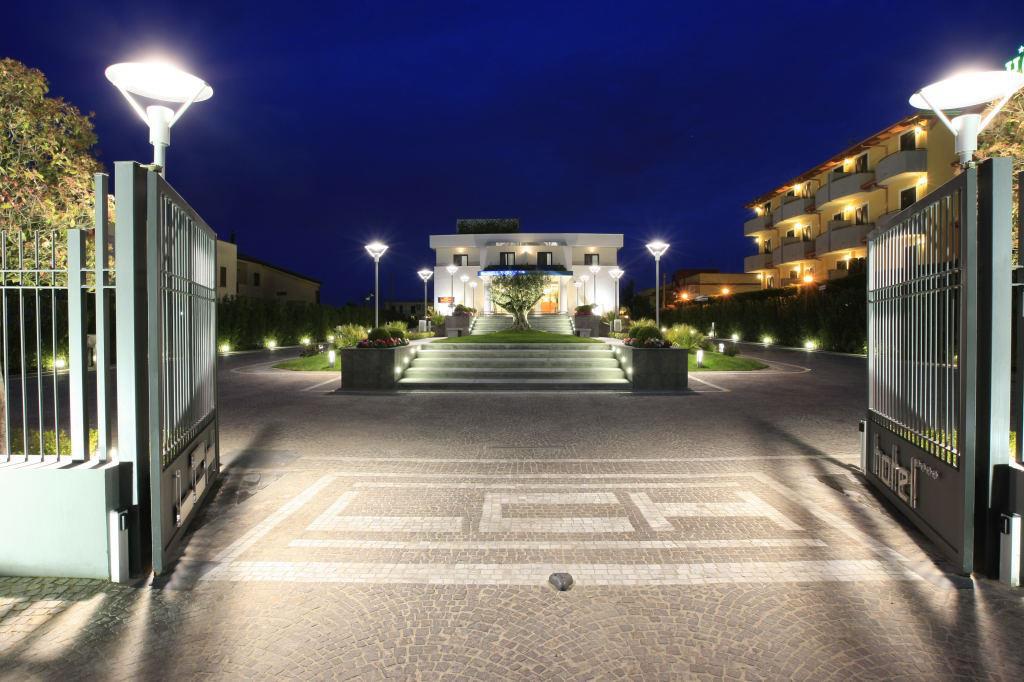 Hotel La Costiera