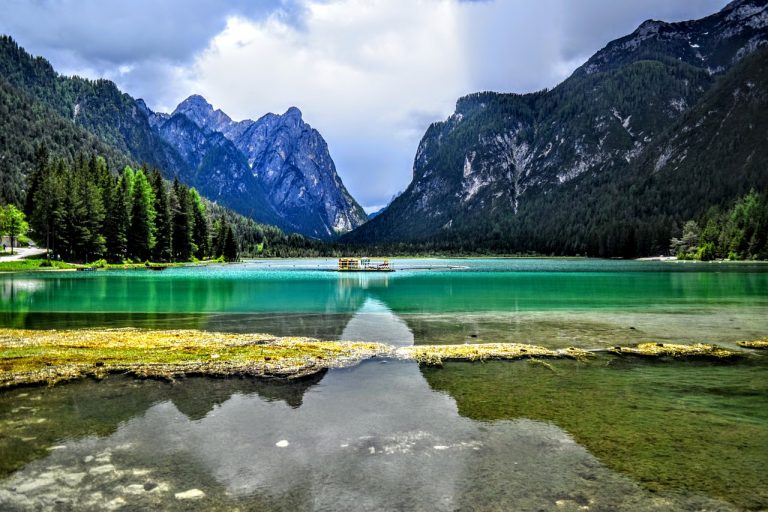 Lago di Dobbiaco balneabile