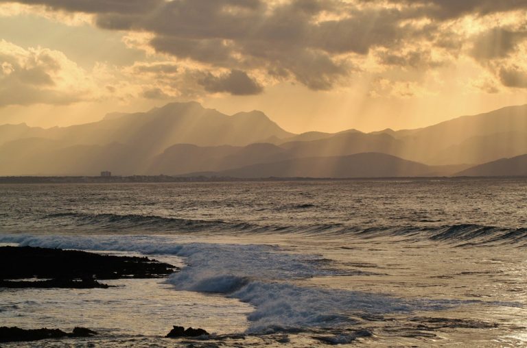 mar mediterraneo curiosità