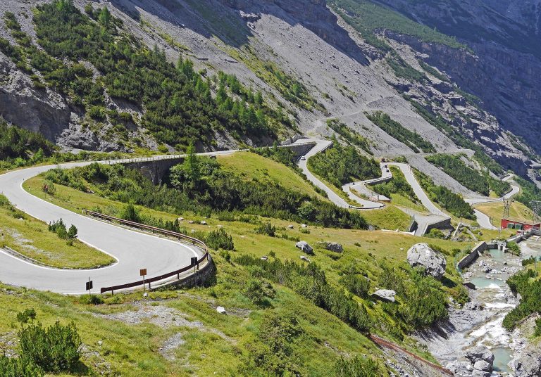 passi alpini più alti d'italia