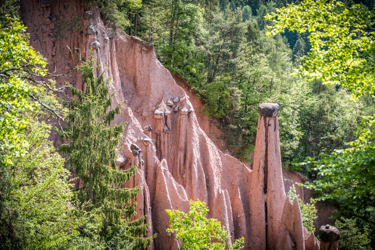 piramidi di renon in trentino-alto-adige