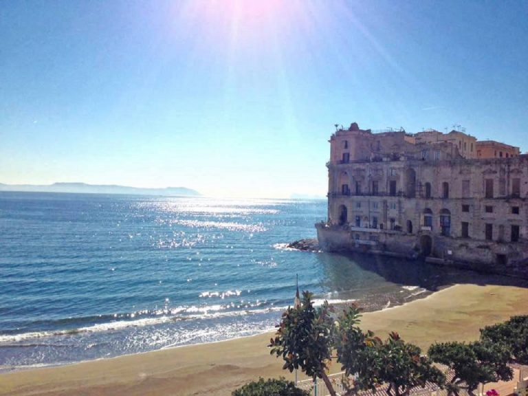 posillipo spiagge libere