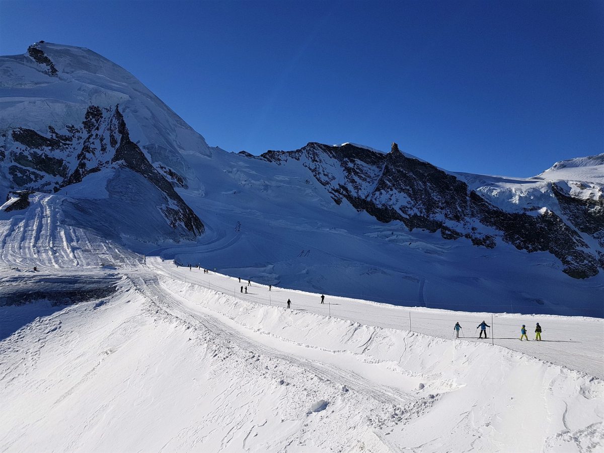 skiing-4