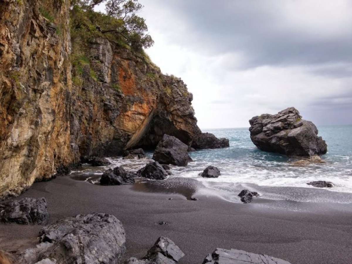 spiaggia cala jannita maratea