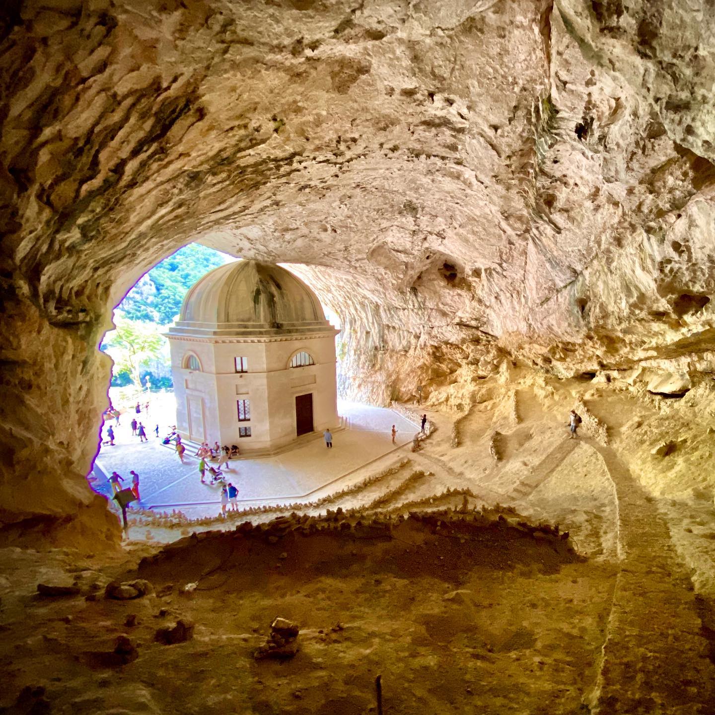 Grotta